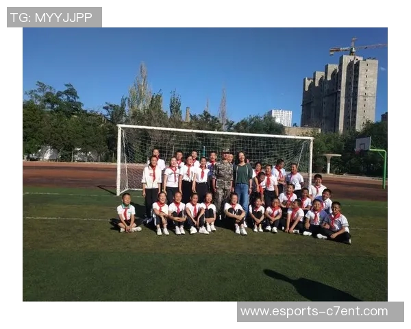 陕西师范大学足球队奋勇拼搏展现青春风采助力校园体育文化发展